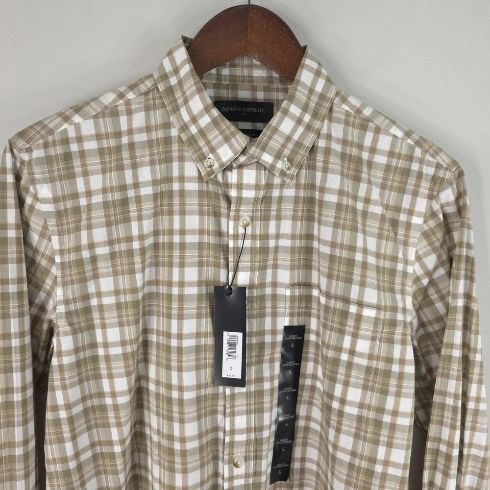 Banana Republic Shirt Mens Small Beige Plaid Slim Fit Untucked Button Up Casual